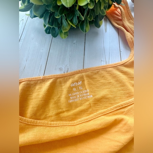 Aerie Women’s Princess Seam Crop Tank Top Size XL - Picture 3 of 5